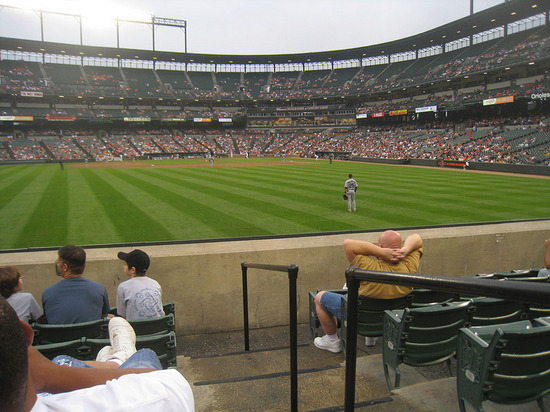 7_view_from_left_field_during_game.jpg